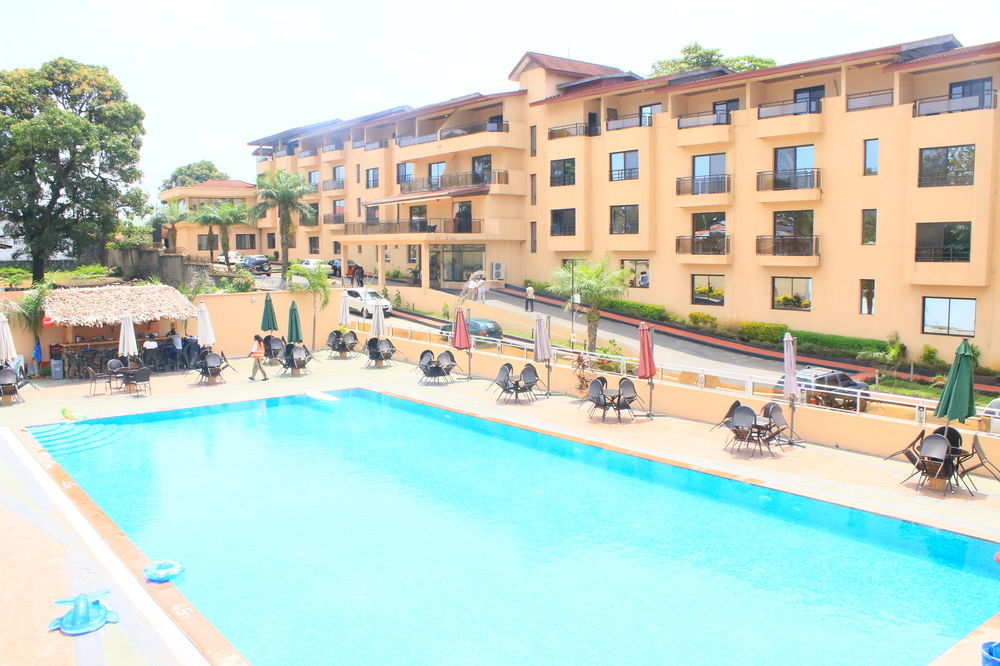 Palm Spring Resort Monrovia Kültér fotó