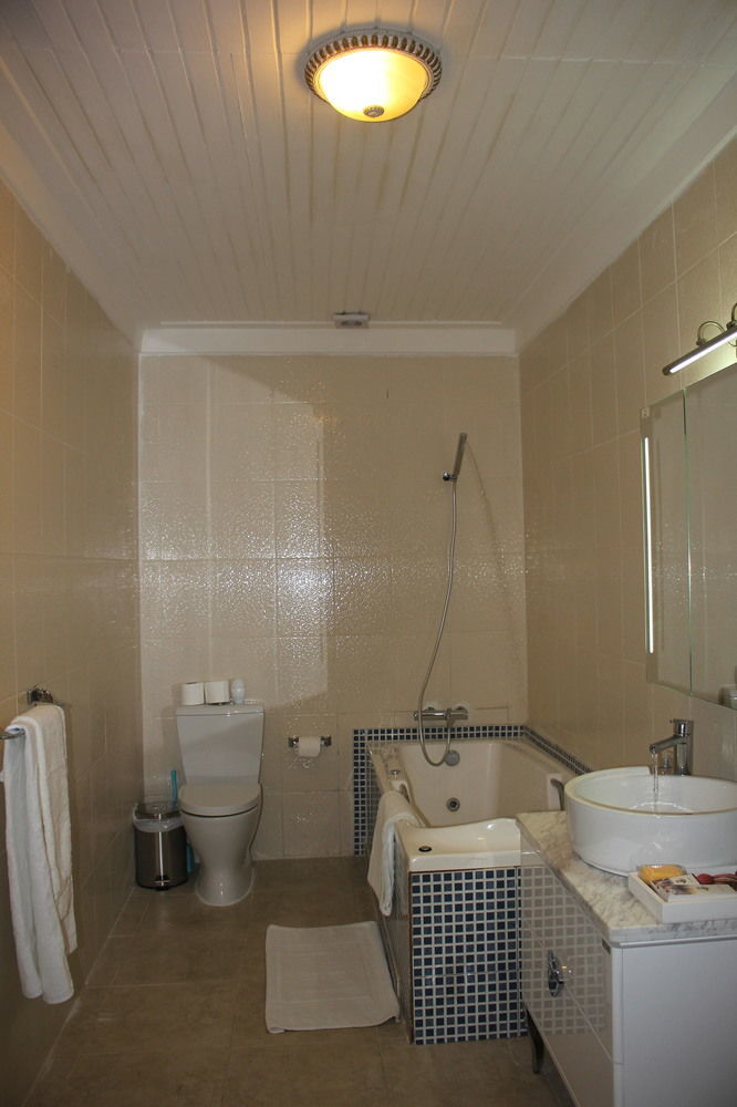 Palm Spring Resort Monrovia Kültér fotó